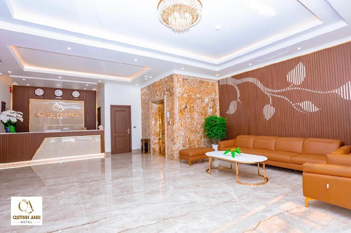 Quỳnh Anh 3*